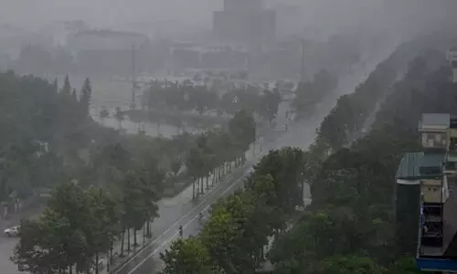 കാജികി ചുഴലികൊടുങ്കാറ്റ്; വിയറ്റ്നാമിൽ അരലക്ഷം താമസക്കാരെ ഒഴിപ്പിക്കുന്നു കാജികി ചുഴലികൊടുങ്കാറ്റ്; വിയറ്റ്നാമിൽ അരലക്ഷം താമസക്കാരെ ഒഴിപ്പിക്കുന്നു