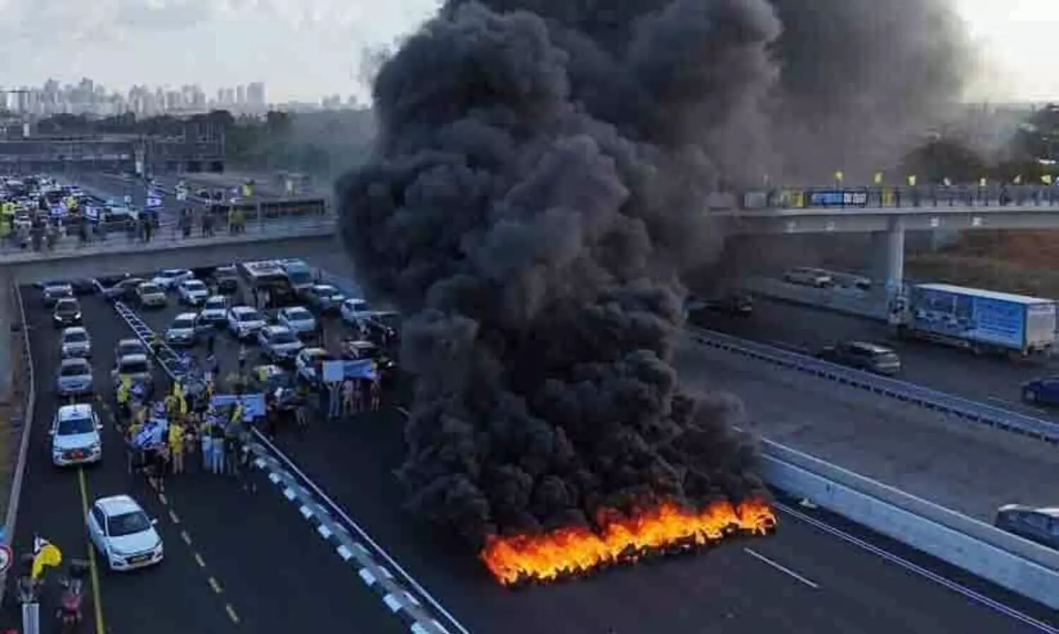 anti war protest israel