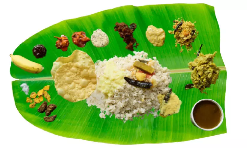 കുടുംബശ്രീ ഓണസദ്യ ഹിറ്റിലേക്ക് കുടുംബശ്രീ ഓണസദ്യ ഹിറ്റിലേക്ക്