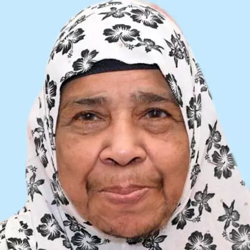 പാ​ത്തു​മ്മ ഹ​ജ്ജു​മ്മ