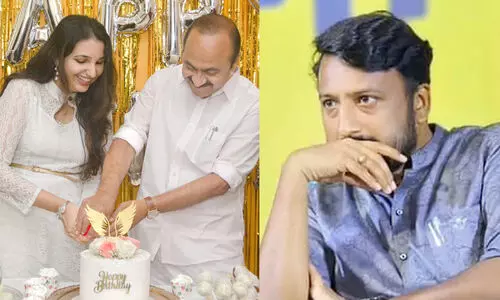 എന്റെ വാക്കുകള്‍ എന്റേത് മാത്രം, ഉത്തരവാദിത്തം എനിക്ക് മാത്രം -വി.ഡി. സതീശനൊപ്പമുള്ള ചിത്രവുമായി റിനി ആൻ ജോർജ്