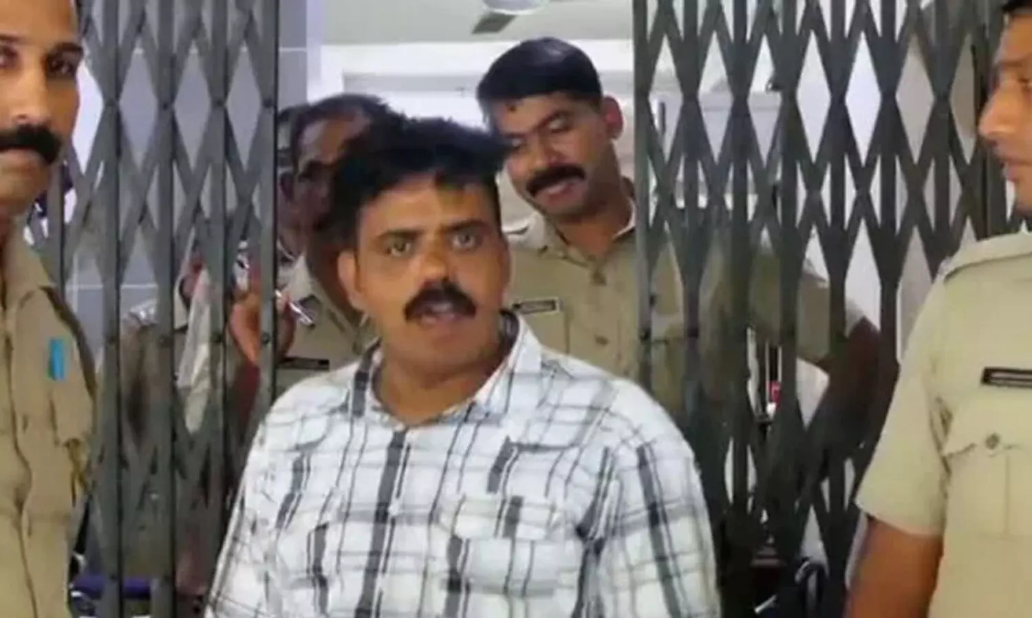 ബി.ജെ.പി വനിതാ നേതാവിനെ പീഡിപ്പിക്കാൻ ശ്രമം; ന്യൂനപക്ഷ മോർച്ച നേതാവും യൂട്യൂബറുമായ സുബൈർ ബാപ്പു അറസ്റ്റിൽ