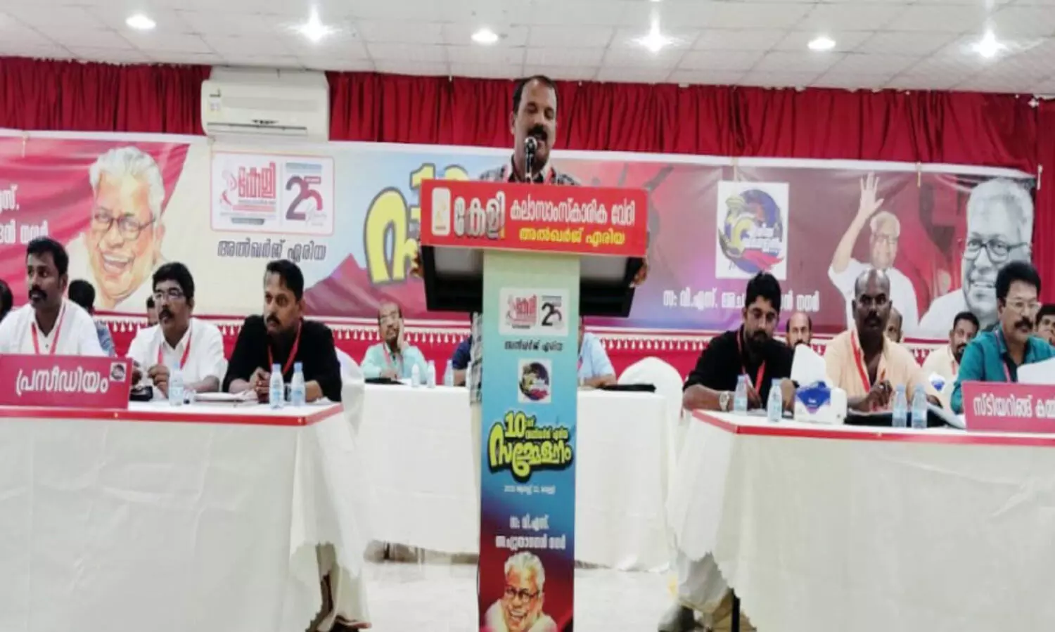 ഡി​ജി​റ്റ​ൽ കേ​ര​ളം യാ​ഥാ​ർ​ഥ്യ​മാ​ക്കി​യ കേ​ര​ള സ​ർ​ക്കാ​റി​ന് അ​ഭി​വാ​ദ്യം –കേ​ളി അ​ൽ​ഖ​ർ​ജ് ഏ​രി​യ സ​മ്മേ​ള​നം