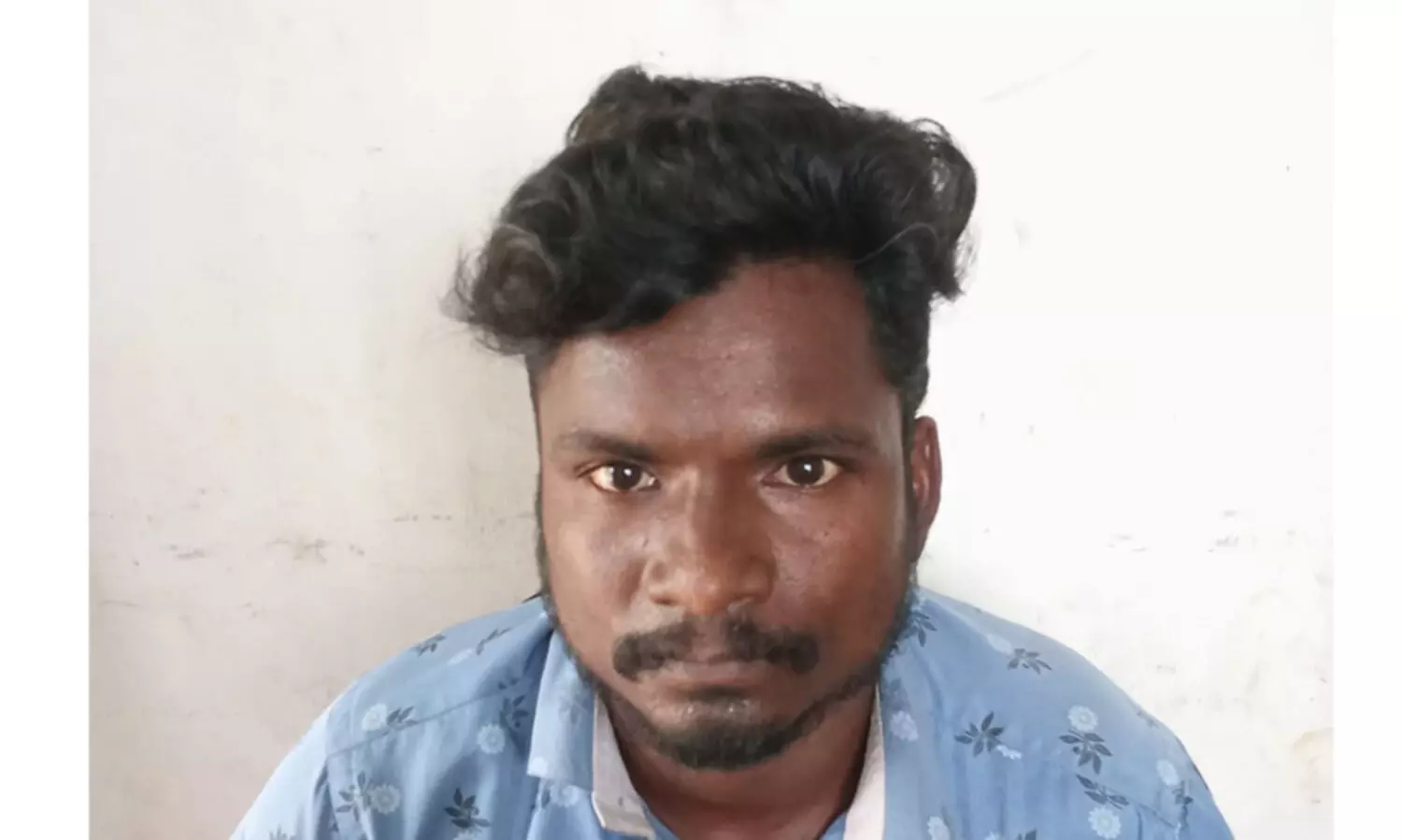 ആദിവാസി യുവാവിനെ സംഘം ചേർന്ന് മർദിച്ചു; കർണപടത്തിനും ചെവിക്കും ഗുരുതര പരിക്ക്