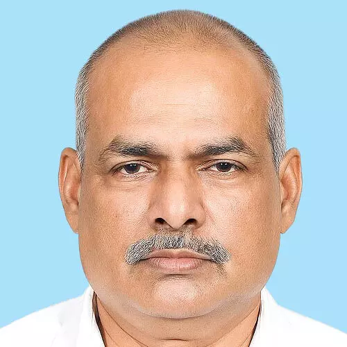 അ​ബൂ​ബ​ക്ക​ര്‍