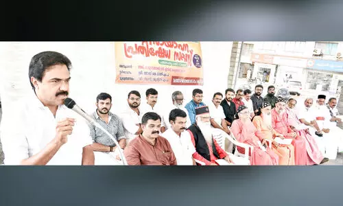 തെ​രു​വ് നാ​യ്​​ക്ക​ളെ പിടിച്ച്​ കാട്ടിൽ വിടണമെന്ന് ജോ​സ് കെ.മാ​ണി