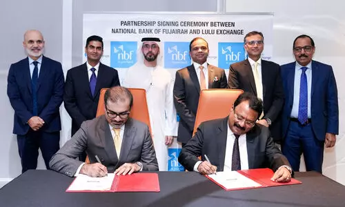 ലുലു എക്സ്​ചേഞ്ചിൽ എൻ.ബി.എഫ്​ സേവനങ്ങൾ  -ഇരു സ്ഥാപനങ്ങളും കരാറിലെത്തി, ലുലു എക്സ്​ചേഞ്ചിന്‍റെ 12 ശാഖകളിൽ എൻ.ബി.എഫ്​ എ.ടി.എം, സി.ഡി.എം സ്ഥാപിക്കും