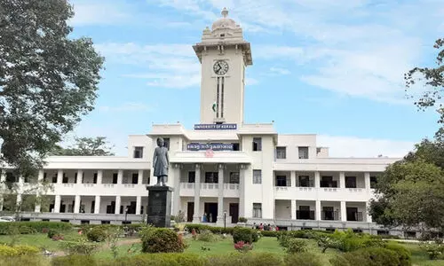 ‘കേരള’യിൽ ഒടുവിൽ സിൻഡിക്കേറ്റ്​ യോഗം വിളിച്ച്​ വി.സി; പൊലീസ്​ സംരക്ഷണം തേടി കത്തും നൽകി