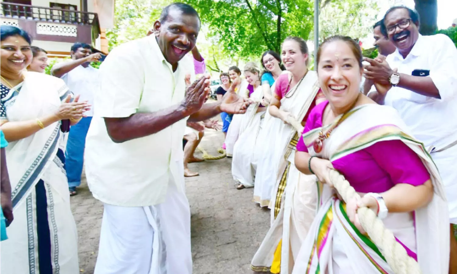 ഹാപ്പി ‘ഓനം’