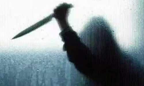 സമൂഹ മാധ്യമത്തിൽ ബ്ലോക്ക് ചെയ്തു; പ്രണയപ്പകയിൽ വിദ്യാര്‍ഥിനിയെ യുവാവ് കഴുത്തറുത്ത് കൊന്നു