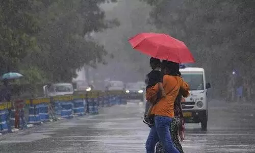 അടുത്ത ആഴ്ച  പുതിയ ന്യൂനമർദം വരുന്നു; ഓണാഘോഷം വെള്ളത്തിലാകുമോ?