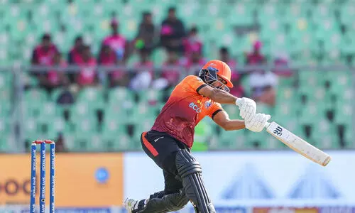 കാര്യവട്ടത്ത് സൽമാന്റെ സംഹാര താണ്ഡവം; ട്രിവാൺഡ്രം റോയൽസിനെ ​തോൽപ്പിച്ച് കാലിക്കറ്റ് ഗ്ലോബ് സ്റ്റാർസ് രണ്ടാം സ്ഥാനത്ത്