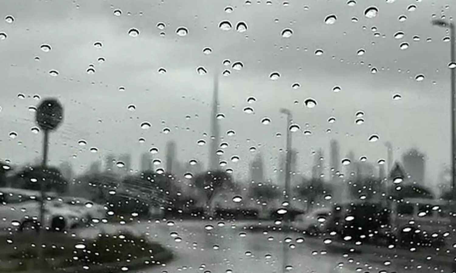 കിഴക്കൻ മേഖലയിൽ ചിലയിടങ്ങളിൽ മഴ