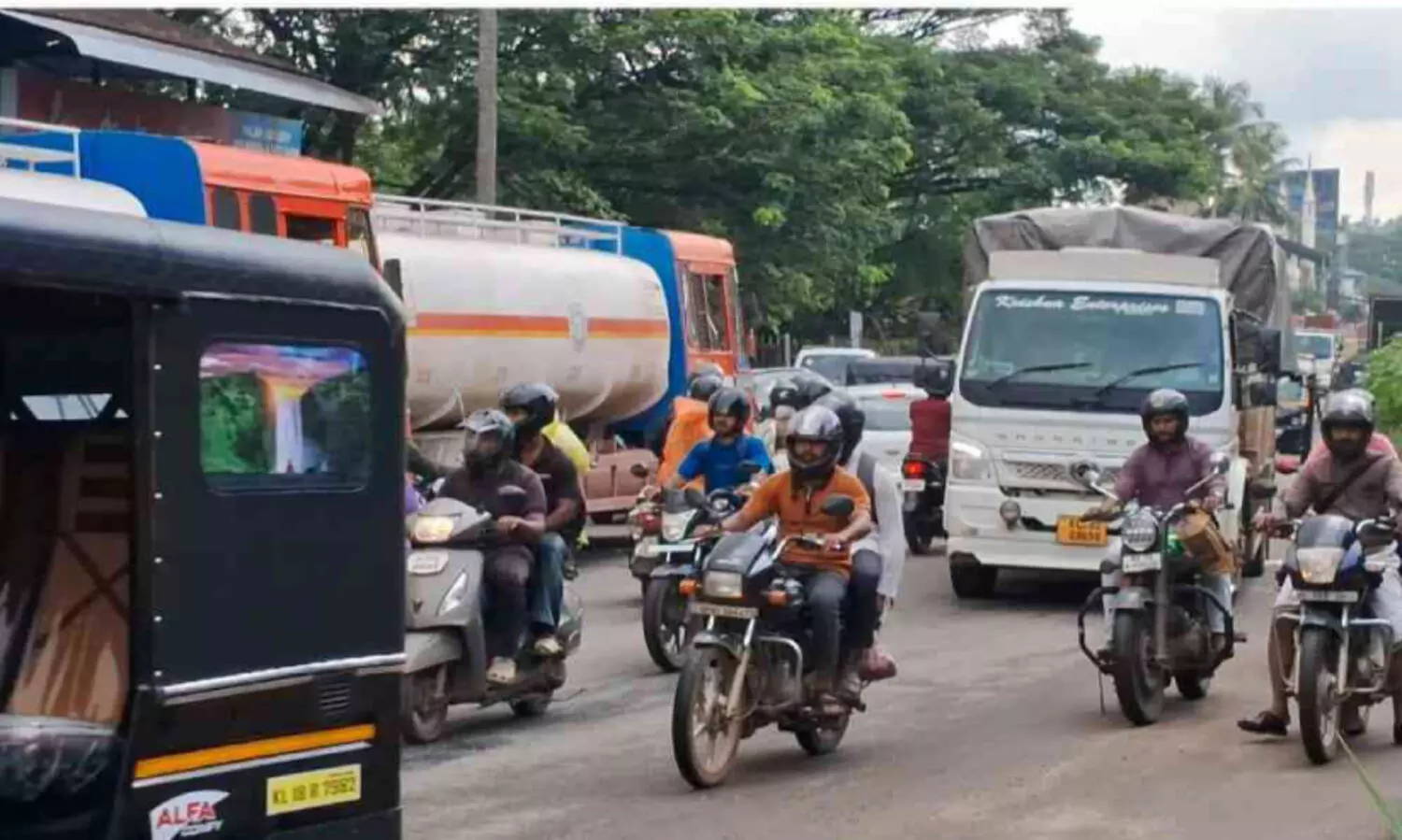 Traffic jam on Saturday outside Angadipuram