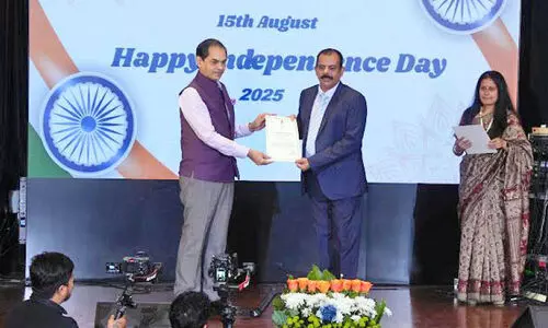 സമദ് പൂന്താനത്തിന് ഇന്ത്യൻ എംബസിയുടെ ആദരം