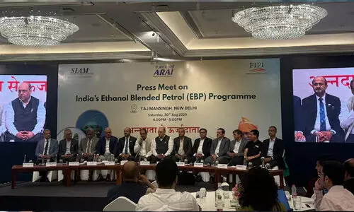 മൈലേജിൽ നേരിയ കുറവ് മാത്രം, എഥനോൾ കലർന്ന പെട്രോളിൽ ആശങ്കകൾ അടിസ്ഥാന രഹിതമെന്ന് മന്ത്രാലയം