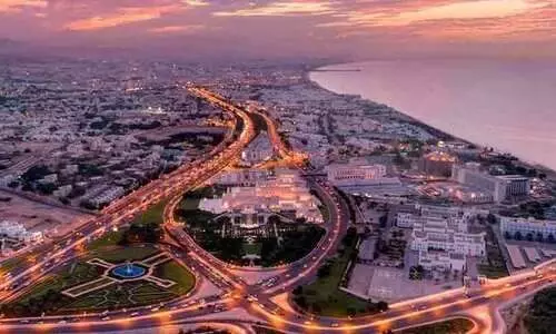 പത്ത് വർഷത്തെ ഗോൾഡൻ വിസ അവതരിപ്പിച്ച് ഒമാൻ