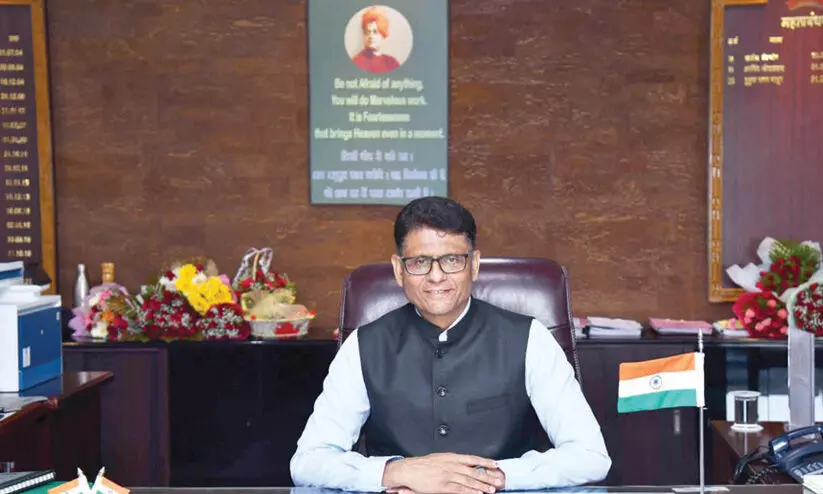 ദ​ക്ഷി​ണ പ​ശ്ചി​മ റെ​യി​ൽ​വേ വി​ക​സ​ന കു​തി​പ്പി​ൽ -ജി.​എം മു​കു​ൾ സ​ര​ൺ