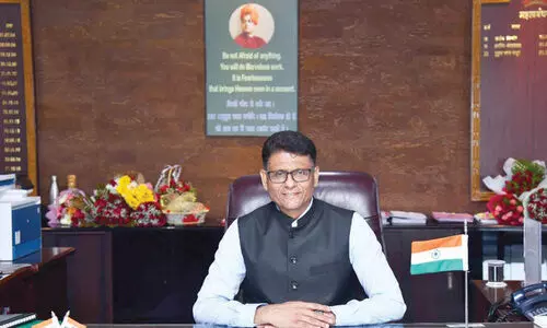 ദ​ക്ഷി​ണ പ​ശ്ചി​മ റെ​യി​ൽ​വേ വി​ക​സ​ന കു​തി​പ്പി​ൽ -ജി.​എം മു​കു​ൾ സ​ര​ൺ