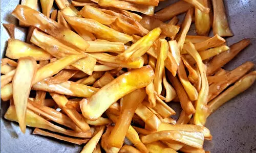 കറുമുറാ പെപ്പർ ജാക്ഫ്രൂട്ട് ചിപ്സ്