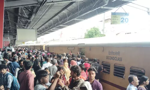 Trains running late despite Onam rush