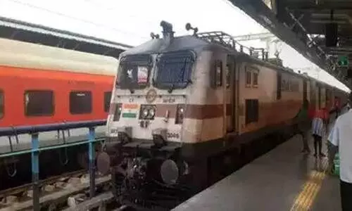 ഹിന്ദി അടിച്ചേൽപ്പിക്കാൻ വീണ്ടും റെയിൽവേ