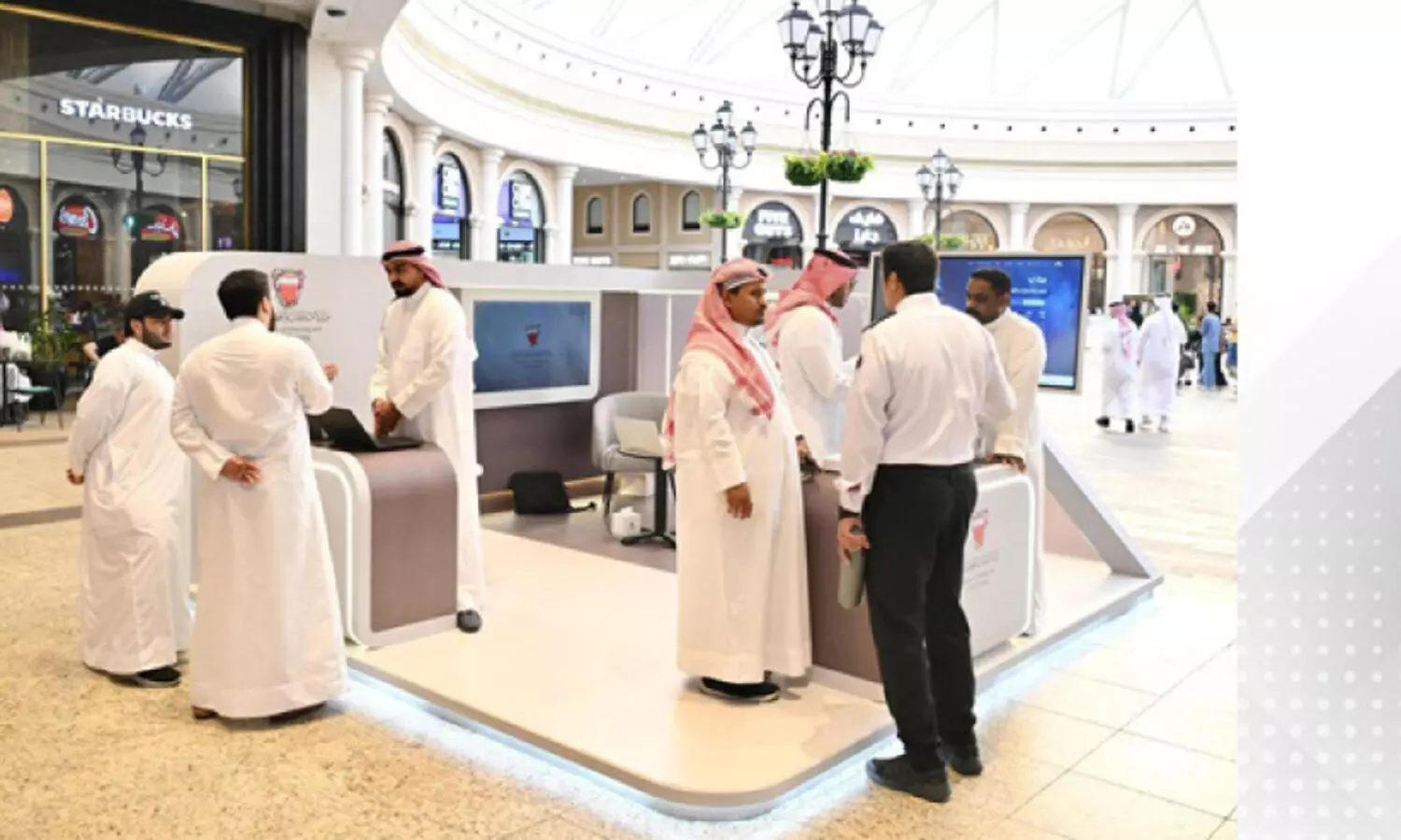 ഭ​വ​ന വാ​യ്പ​ക​ളെ​ക്കു​റി​ച്ച് അ​വ​ബോ​ധം ന​ൽ​കാ​ൻ ഭ​വ​ന, ന​ഗ​രാ​സൂ​ത്ര​ണ മ​ന്ത്രാ​ല​യ​ത്തി​ന്റെ മൊ​ബൈ​ൽ ബ്രാ​ഞ്ച് പ​ദ്ധ​തി