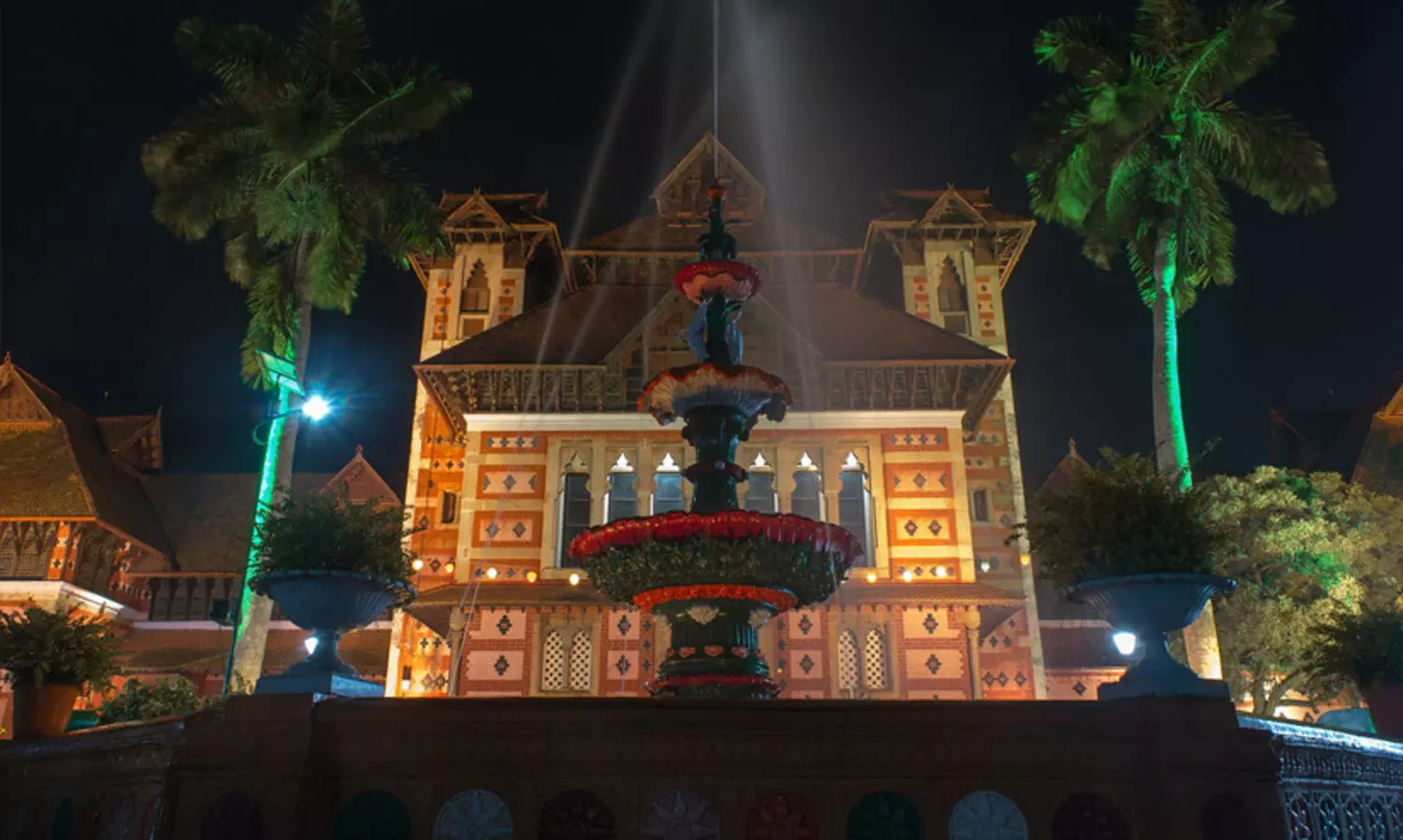 കലയുടെ വർണോത്സവത്തിന് തിരുവനന്തപുരം കനകക്കുന്നിൽ നാളെ തുടക്കം; ആകർഷണമായി ആയിരം ഡ്രോണുകളുടെ ലൈറ്റ് ഷോ