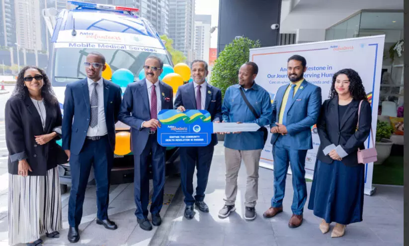 ആഫ്രിക്കയിലേക്ക് ആസ്റ്റർ വളന്റിയേഴ്സിന്റെ മൊബൈൽ മെഡിക്കൽ യൂനിറ്റുകൾ ആഫ്രിക്കയിലേക്ക് ആസ്റ്റർ വളന്റിയേഴ്സിന്റെ മൊബൈൽ മെഡിക്കൽ യൂനിറ്റുകൾ