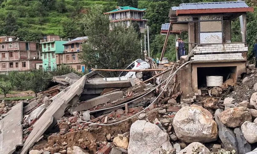 3056 കോടിയുടെ നഷ്ടം, ഹിമാചൽ പ്രദേശിനെ ദുരിതബാധിത പ്രദേശമായി പ്രഖ്യാപിച്ച് മുഖ്യമന്ത്രി