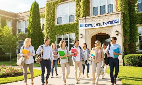 അ​ധ്യ​യ​ന വ​ർ​ഷം 2025/2026; അ​ധ്യാ​പ​ക​രും ജീ​വ​ന​ക്കാ​രു​മെ​ത്തി; നാ​ളെ വി​ദ്യാ​ർ​ഥി​ക​ളു​മെ​ത്തും