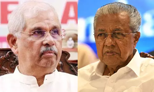 വി.സി നിയമന പ്രക്രിയ: മുഖ്യമന്ത്രിയെ ഒഴിവാക്കണമെന്ന് ഗവർണർ സുപ്രീംകോടതിയിൽ