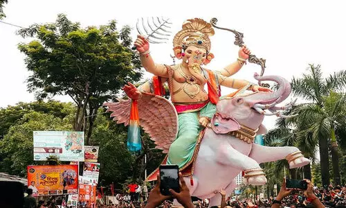 ബാം​ഗ്ലൂ​ർ ഗ​ണേ​ശ ഉ​ത്സ​വ​യി​ൽ ഇ​ന്ന്