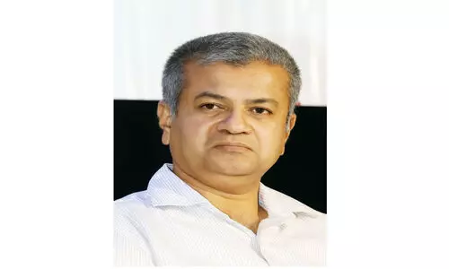 ഗു​രു​ദേ​വ സോ​ഷ്യ​ൽ സൊ​സൈ​റ്റി​യി​ൽ ന​വ​രാ​ത്രി ആ​ഘോ​ഷ​വും വി​ദ്യാ​രം​ഭ​വും