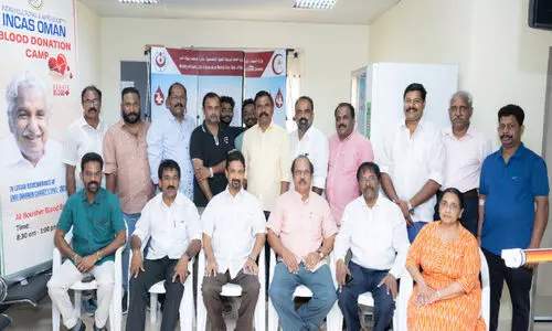 ഉ​മ്മ​ന്‍ ചാ​ണ്ടി അ​നു​സ്മ​ര​ണം; ഇ​ന്‍കാ​സ് ഒ​മാ​ന്‍ ര​ക്ത​ദാ​നം ന​ട​ത്തി