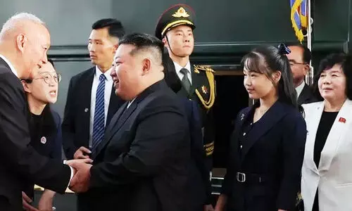 Kim Jong un and Ju ae
