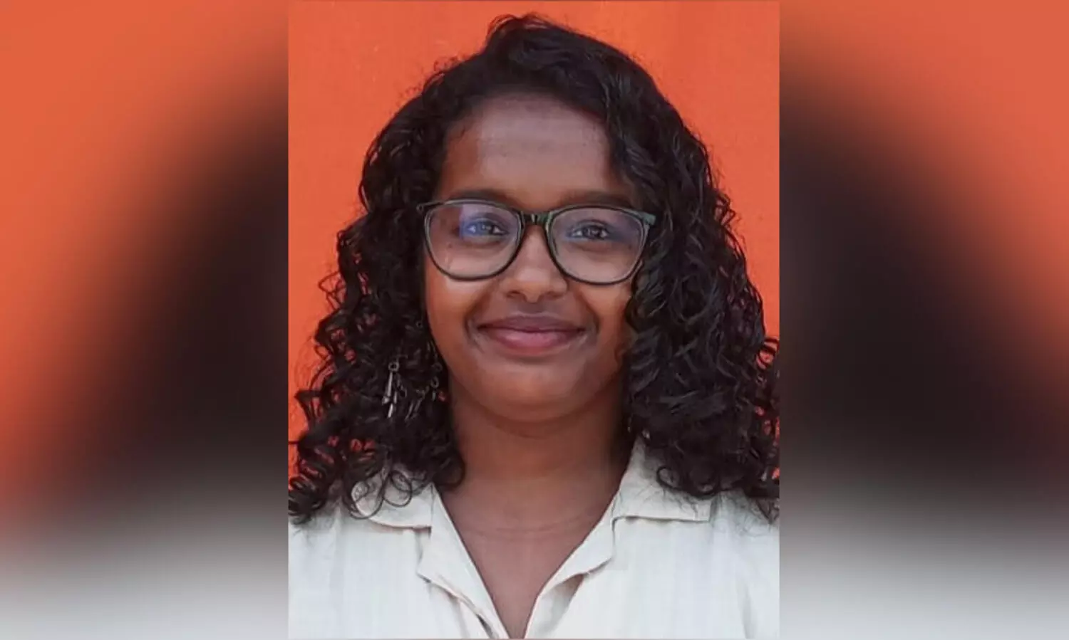 അയിഷ ജോയിസിന് നാഷനൽ ഓവർസീസ് സ്കോളർഷിപ്പ്