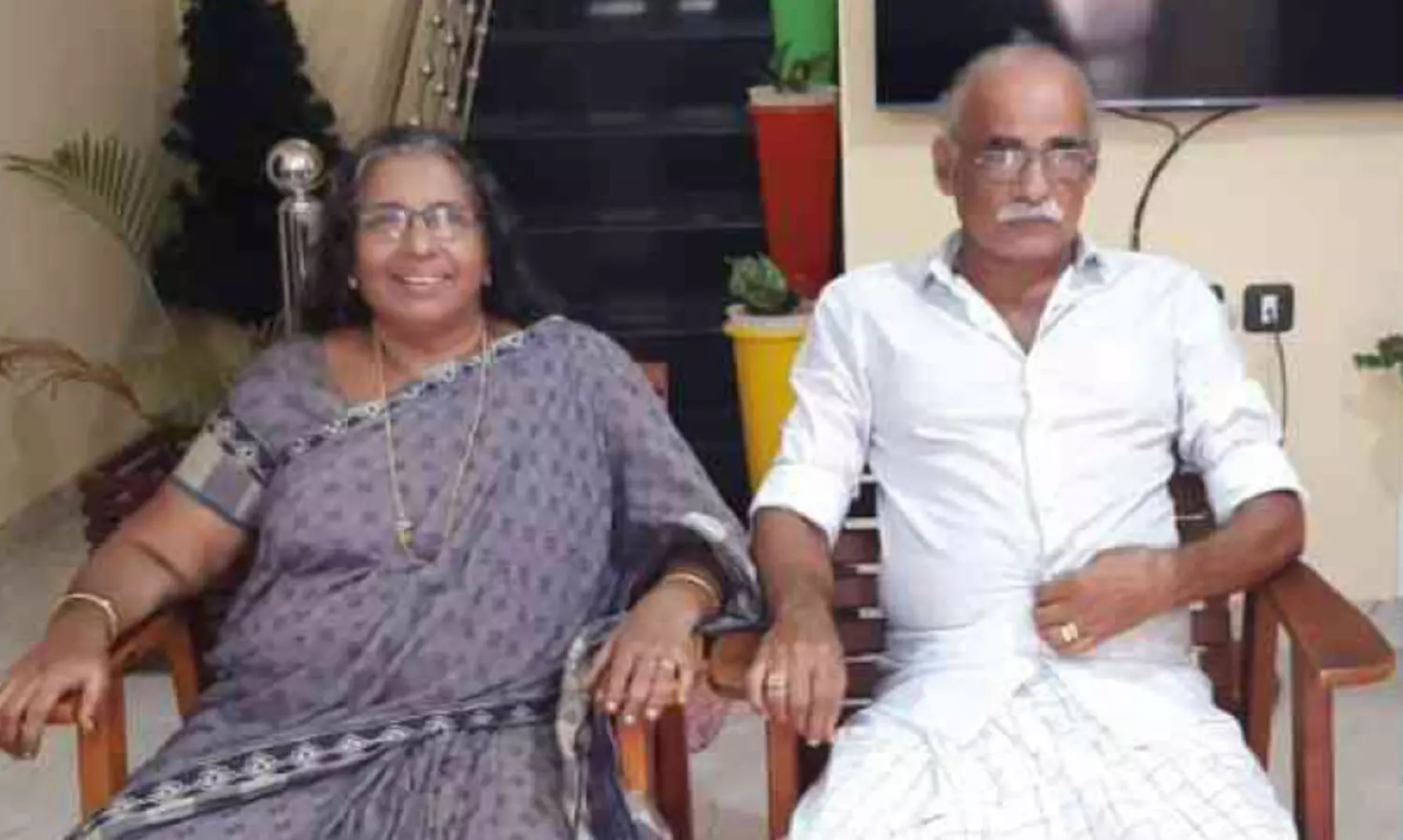 Jobutti - Mary Raji couple