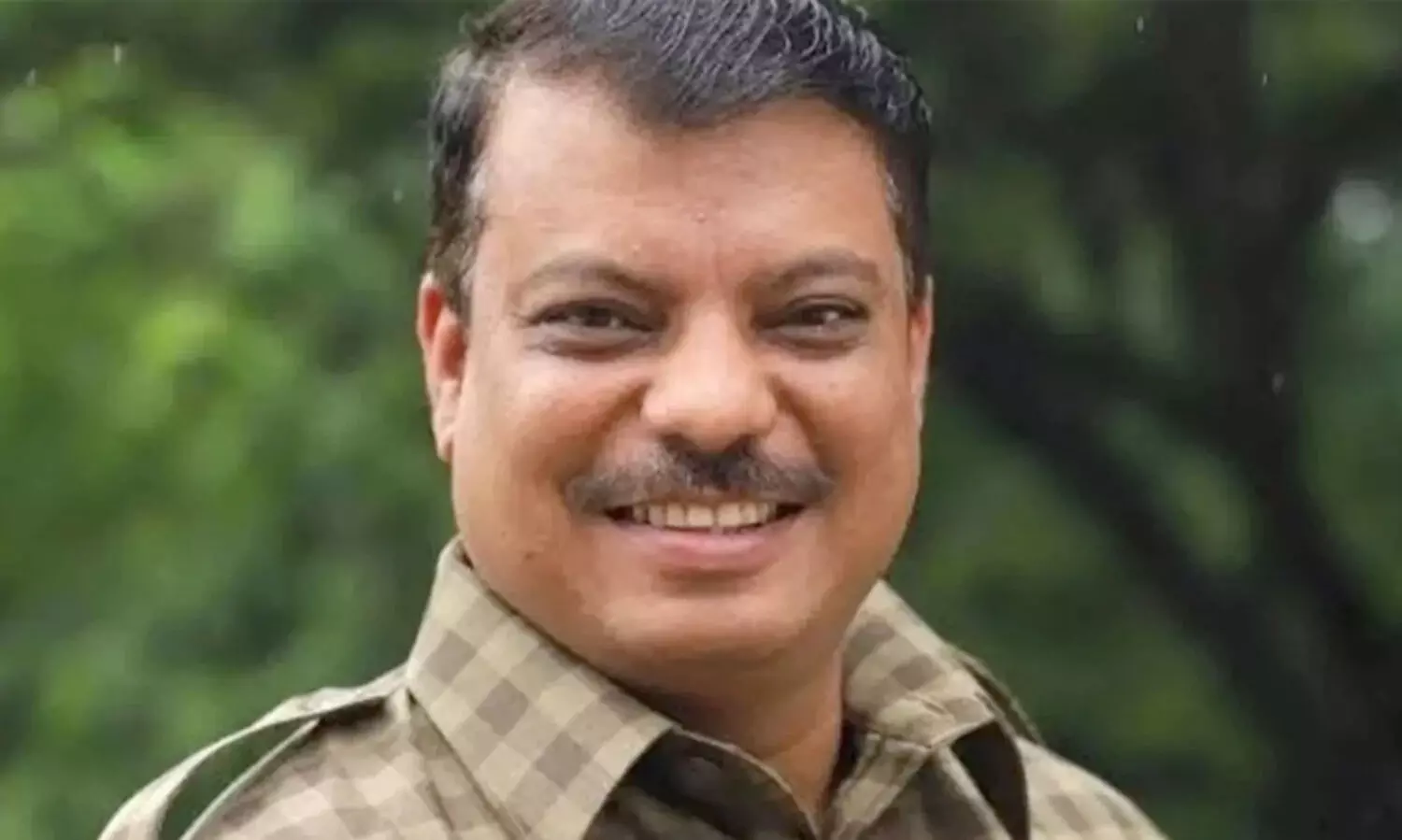 ‘ആദിവാസികൾ ഹിന്ദുക്കളല്ല, ഞങ്ങൾ വൃക്ഷങ്ങളെയും പ്രകൃതിയെയും ആരാധിക്കുന്നതിന് ബി.ജെ.പിക്കും ആർ.എസ്.എസിനും എന്താണ് പ്രശ്നം?’