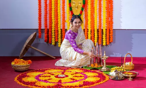 നാടോർമകളിൽ ഇന്ന് പൊന്നോണം നാടോർമകളിൽ ഇന്ന് പൊന്നോണം