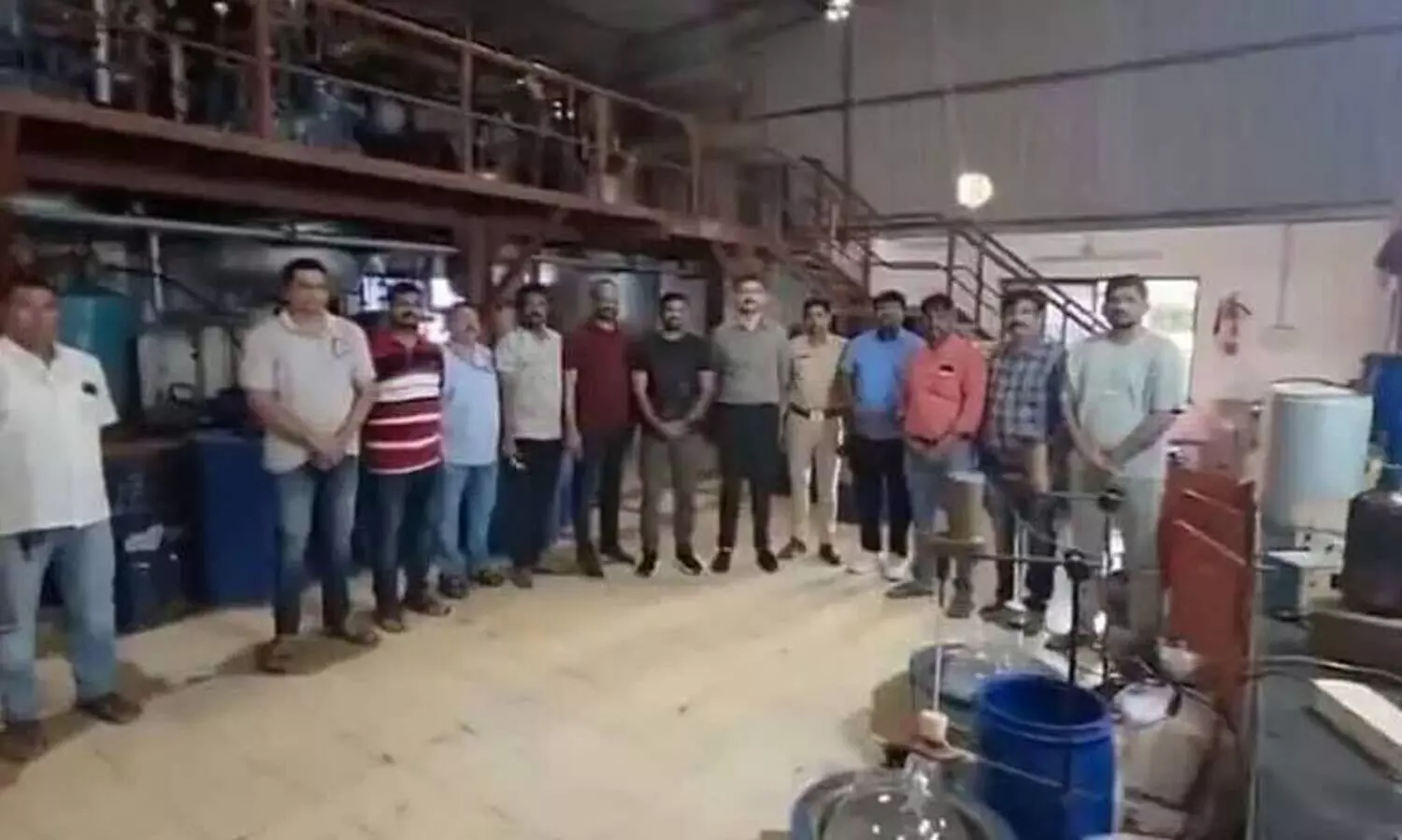 സ്വന്തമായി നിർമാണശാല, സ്റ്റോക്കിൽ 12,000 കോടി രൂപയുടെ മയക്കുമരുന്ന്, തെലങ്കാനയില്‍ രാസ വിദഗ്ദ്ധന്‍ ഉള്‍പ്പെടെ 12 പേര്‍ അറസ്റ്റില്‍