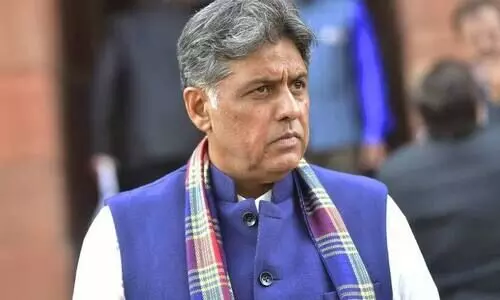 മുണ്ടുമുറുക്കിയുടുക്കേണ്ടി വന്നാലും യു.എസ് ഭീഷണിക്ക് മുന്നിൽ തലകുനിക്കില്ല: സ്വാതന്ത്ര്യസമരം ഓർമപ്പെടുത്തി മനീഷ് തിവാരി