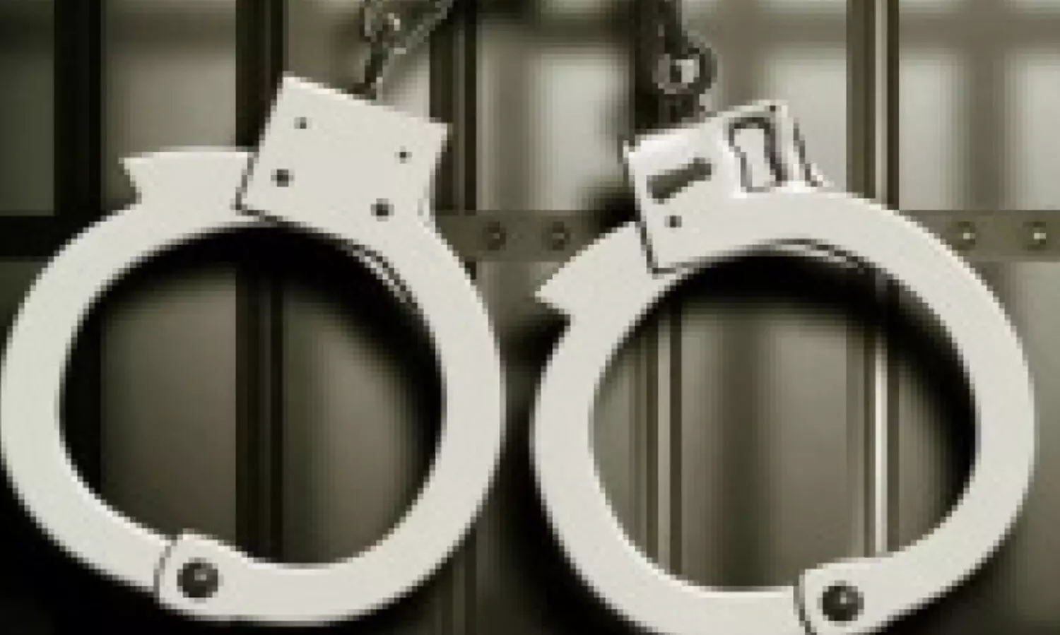 കൊ​ള്ള​യ​ടി​ച്ച് നാ​ടു​വി​ട്ട പ്ര​തി​യെ യു.​എ.​ഇ​ക്ക് കൈ​മാ​റി