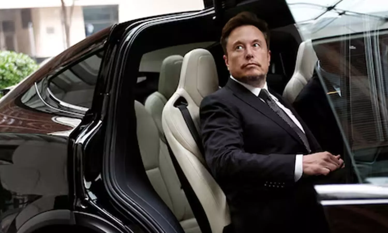 ഒരു ലക്ഷം കോടി യു.എസ് ഡോളർ ശമ്പളം തരാം, കമ്പനിയിൽ തുടരണം; ടെസ്‌ലയുടെ ഓഫർ സ്വീകരിച്ചാൽ മസ്കിന് മുന്നിലുള്ള വെല്ലുവിളി എന്ത്..?