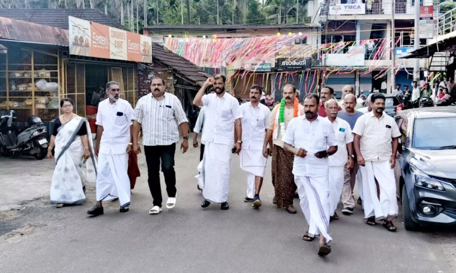 മദ്യവും തോട്ടയും പിടികൂടിയ സംഭവം; യഥാർഥ പ്രതികളെ കണ്ടെത്താനായില്ല