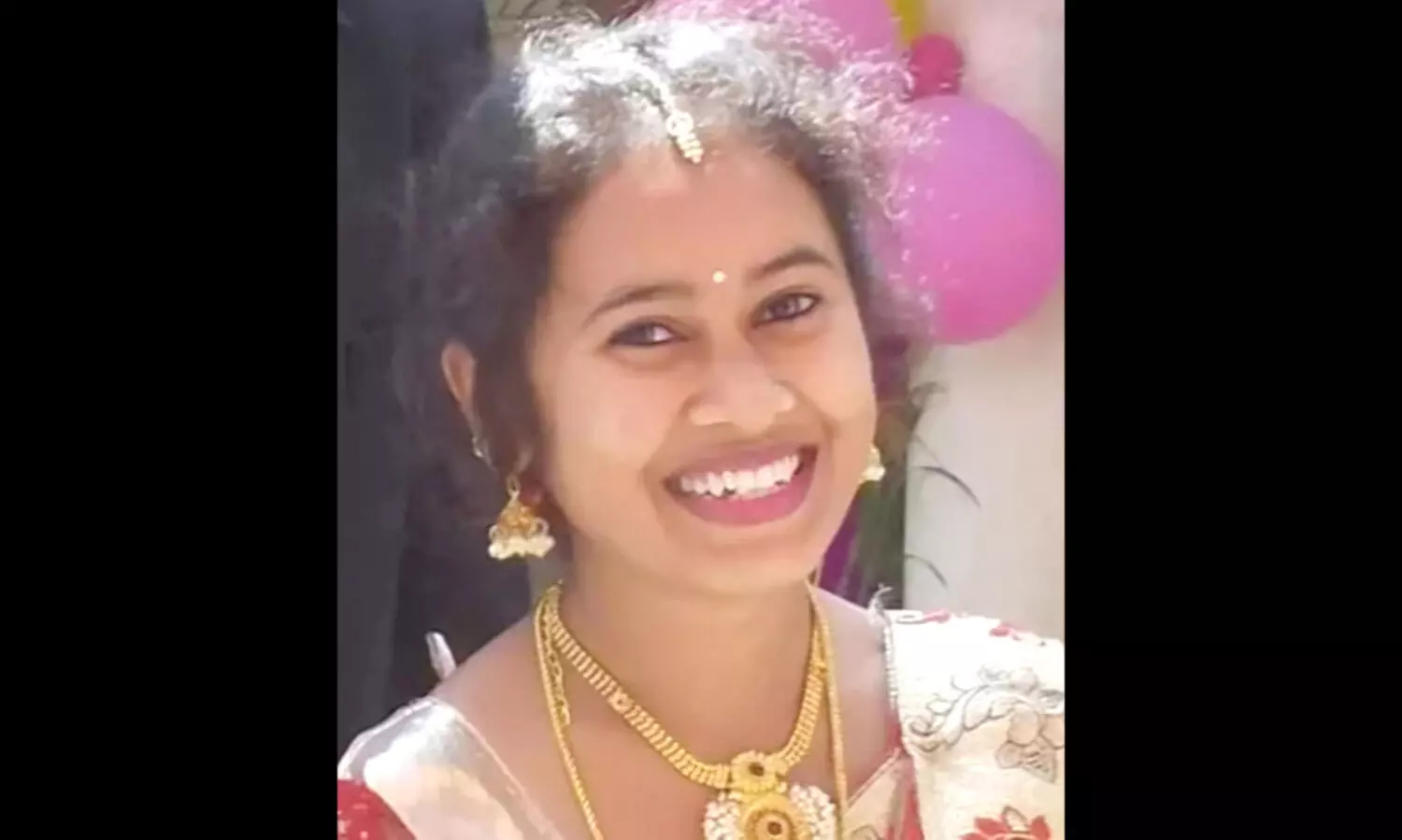 ബൈക്കുകൾ കൂട്ടിയിടിച്ച് തെറിച്ചുവീണ യുവതി ബസ് കയറി മരിച്ചു