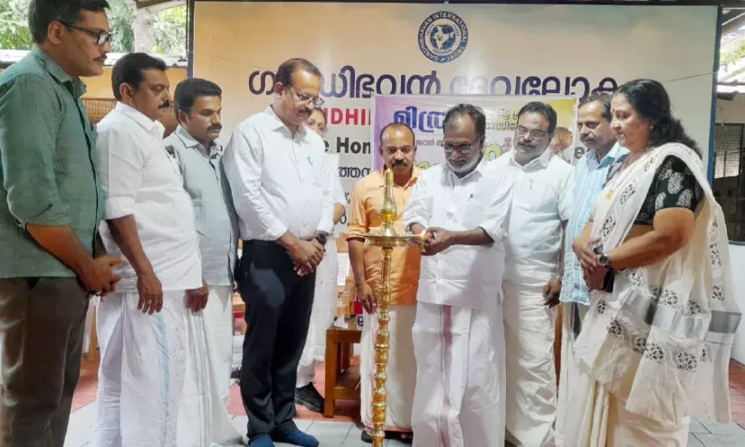 mitra pathanamthitta  pravasi association