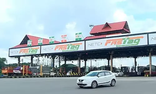 പാ​ലി​യേ​ക്ക​ര ടോ​ൾ പിരിവ്; കേ​സ്​ നാ​ളെ ഹൈ​കോ​ട​തി​യി​ൽ