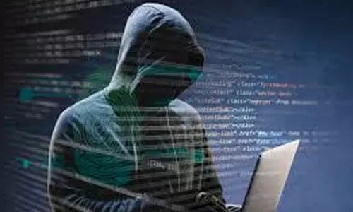 എത്ര കിട്ടിയിട്ടും നമ്മൾ പഠിക്കാത്തതെന്തേ?