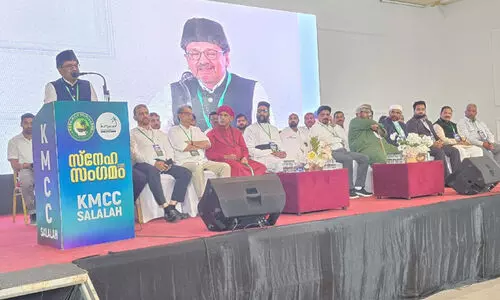 ആ​ഘോ​ഷ​ങ്ങ​ൾ സൗ​ഹ്യ​ദം തി​രി​ച്ചു പി​ടി​ക്കാ​നു​ള്ള​താ​ക​ണം -സാ​ദി​ഖ​ലി ശി​ഹാ​ബ്‌ ത​ങ്ങ​ൾ